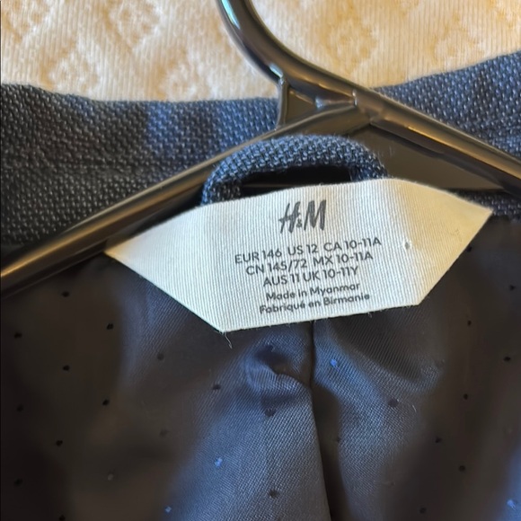 Linen blazer - Picture 2 of 4